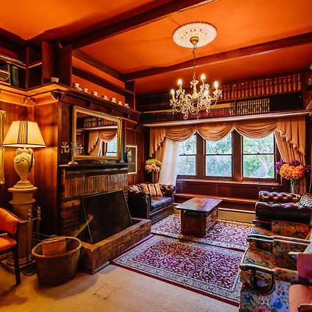 Warburton Lodge Buitenkant foto